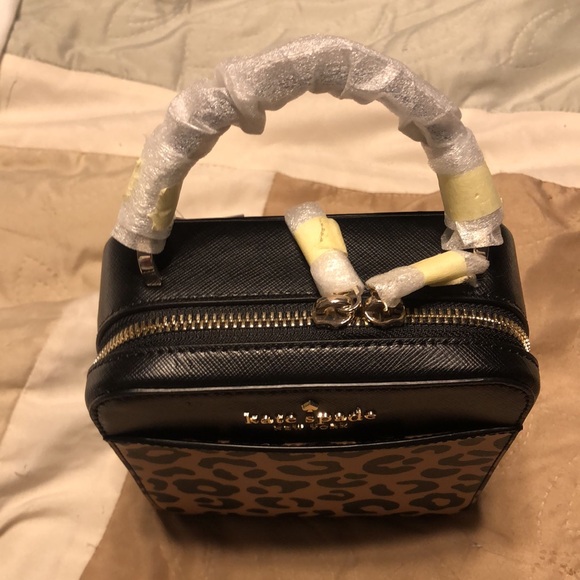 Kate Spade vanity crossbody - Picture 4 of 4